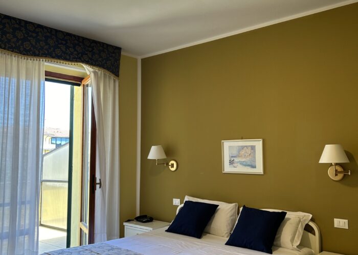 Camera Matrimoniale Deluxe - Hotel Duca della Corgna (3)