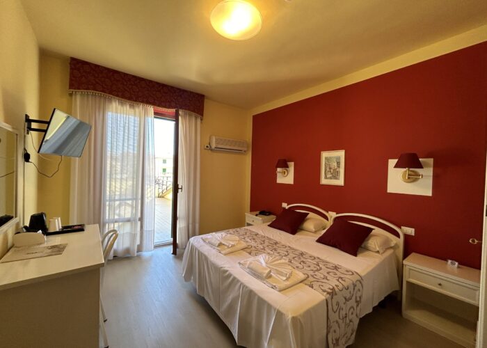 Camera Matrimoniale Deluxe - Hotel Duca della Corgna (4)